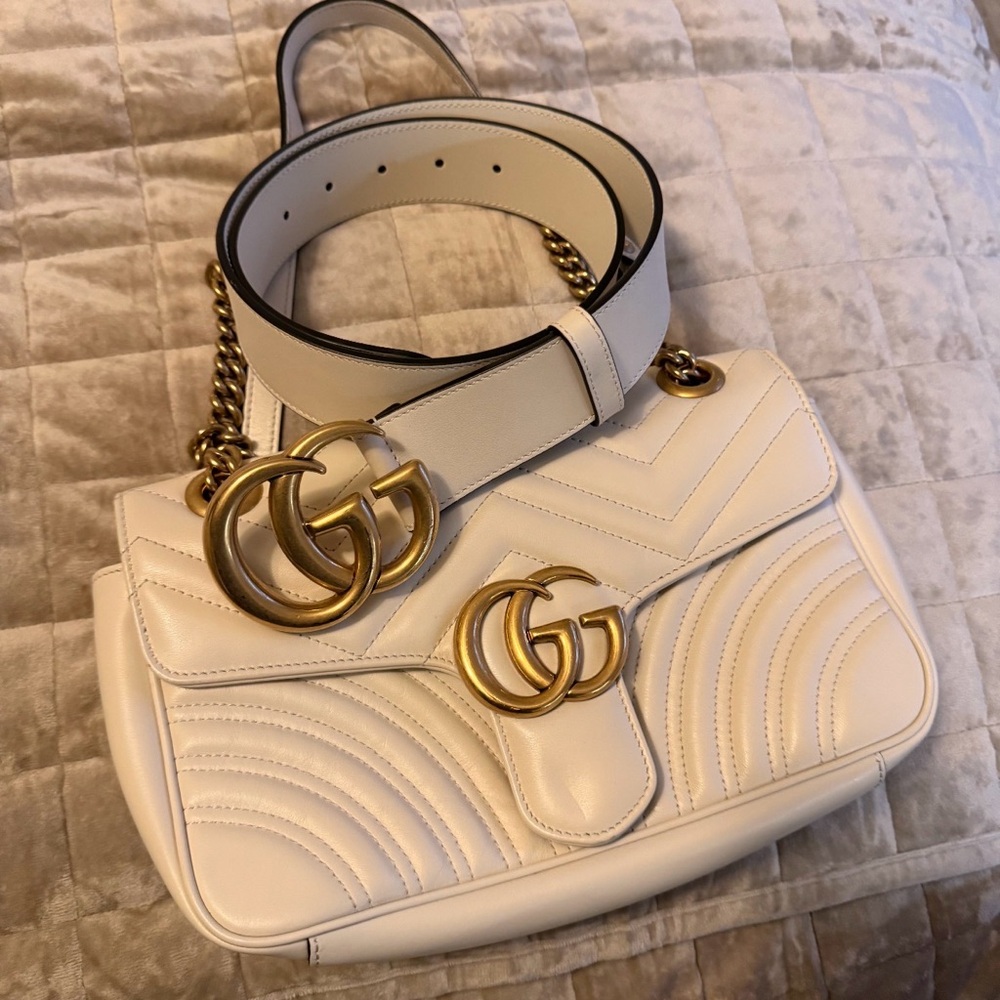 Elegant White Designer Bag with Gold Accents